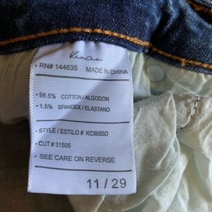 KanCan Heavily Distressed Size 11/29 Jeans